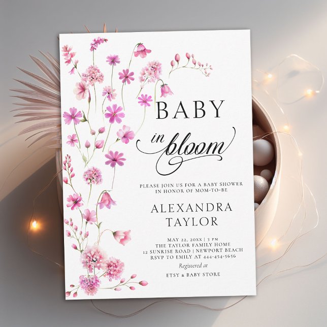 Baby in Bloom Wildblumen Script Baby Girl Dusche Einladung (baby in bloom wildflowers baby shower invitation pink watercolor cottage garden cute sweet boho chic)