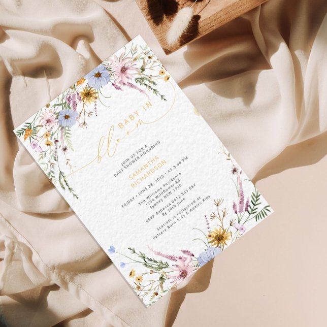 Baby in blühender Wildblume Kinderdusche Einladung (Von Creator hochgeladen)