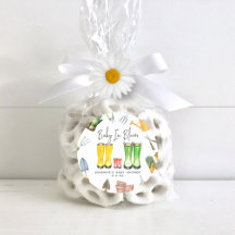 Baby in Blütenrot Rain Boots Gartendusche