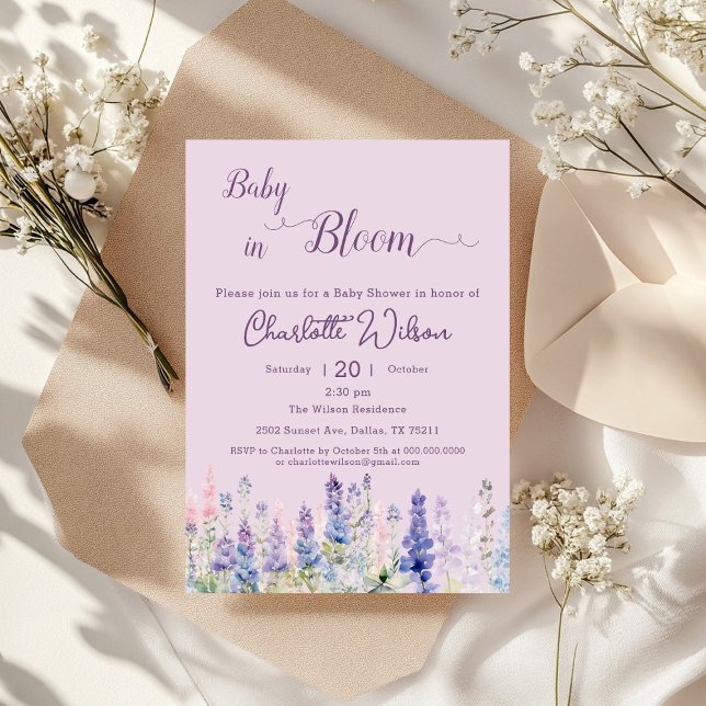 Baby in blutfarbigen Lupine Blume Kinderdusche Einladung (Von Creator hochgeladen)