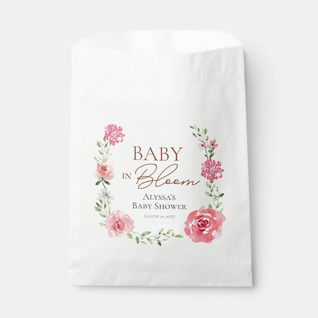 Baby in blütiger Blume als Baby-Dusche Geschenktütchen (Vorderseite)