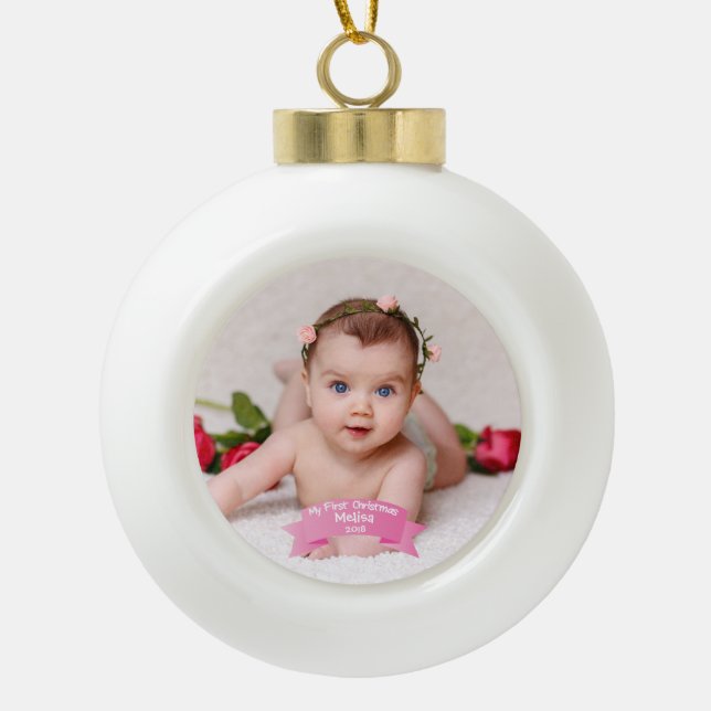 Baby-Mädchen-erstes WeihnachtsFoto Keramik Kugel-Ornament (Vorderseite)