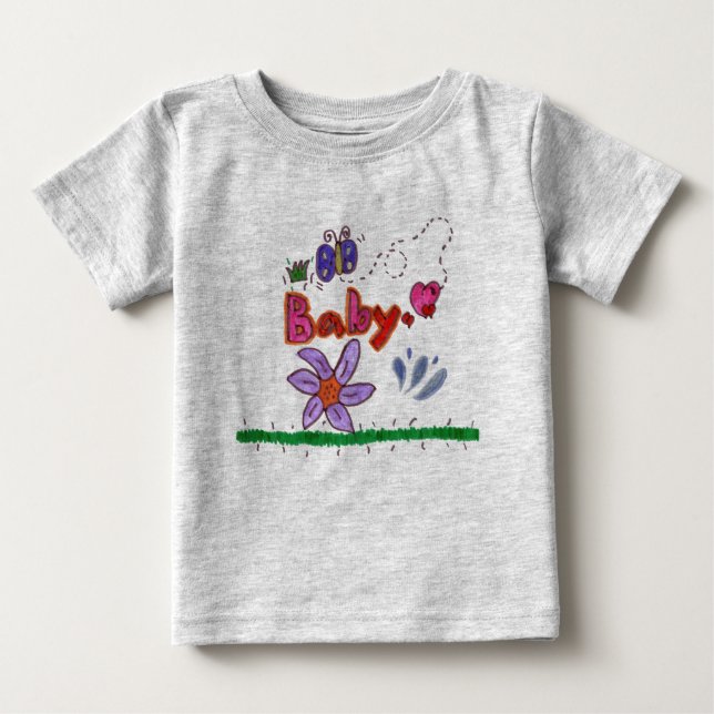 Baby mit Schmetterling Baby T-shirt (Vorderseite)