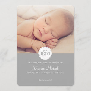 Baby-Mitteilungs-Karte im Grau - es ist ein Junge! Ankündigung