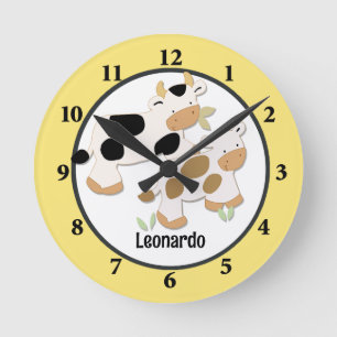 Baby Moo Cow Farm Personalisierte Wand gelb Runde Wanduhr