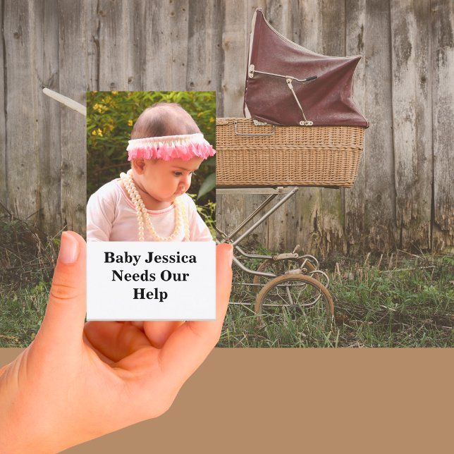 Baby Name benötigt unsere Hilfe QR-Code-Karte spen Visitenkarte (Von Creator hochgeladen)