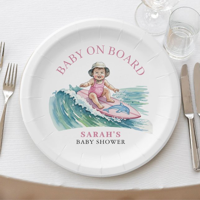 Baby on Board Watercolor Surfing Girl Baby Shower Pappteller (Baby on Board Watercolor Surfing Girl Baby Shower Paper Plates
)