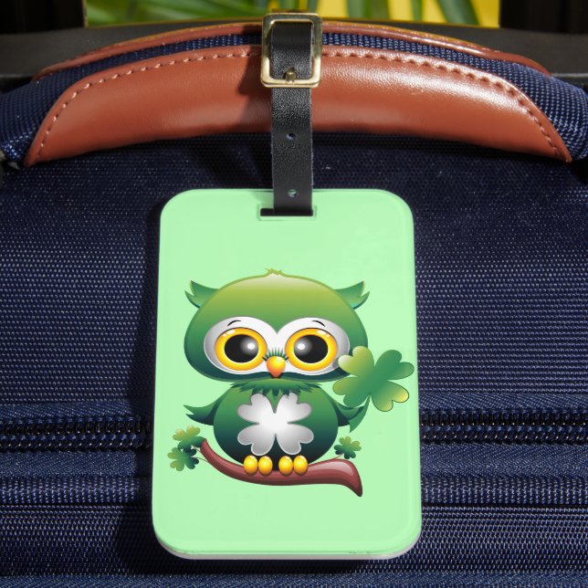 Baby Owl St Patrick Paddy Cartoon Gepäckanhänger (Vorderseite Insitu 2)