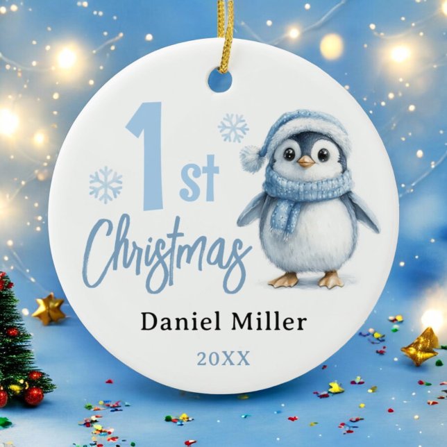 Baby Penguin Boy First Christmas 2024 Keramik Ornament (Von Creator hochgeladen)