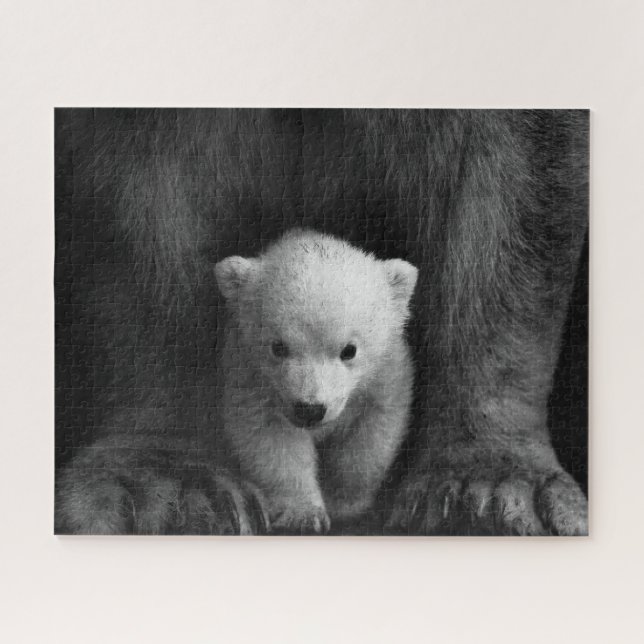 Baby Polar Bear mit Mutter, Schwarz und Weiß Puzzle (Horizontal)