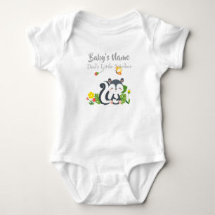 Baby Skunk, Butterfly & Blume Strampler