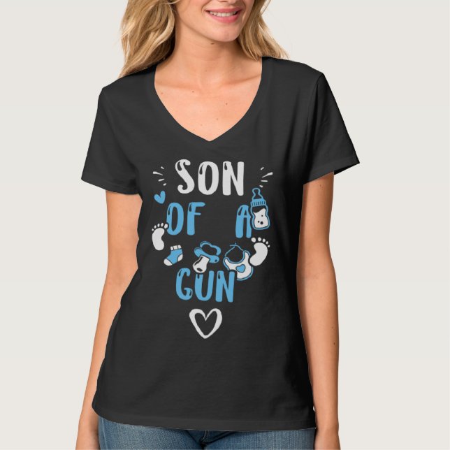 Baby Son of a Gun  Baby Boy Sayings T-Shirt (Vorderseite)