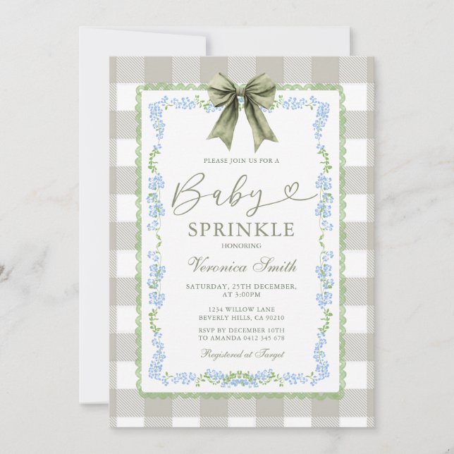 Baby Sprinkle Sage Gingham Floral Bow Einladung  (Vorderseite)