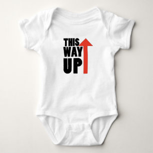 Baby Strampler - So hoch