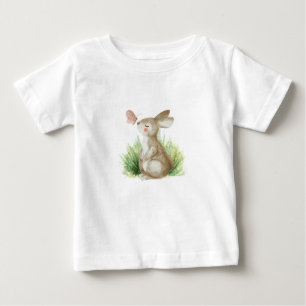 Baby T - Shirt mit Hasen und Schmetterling.