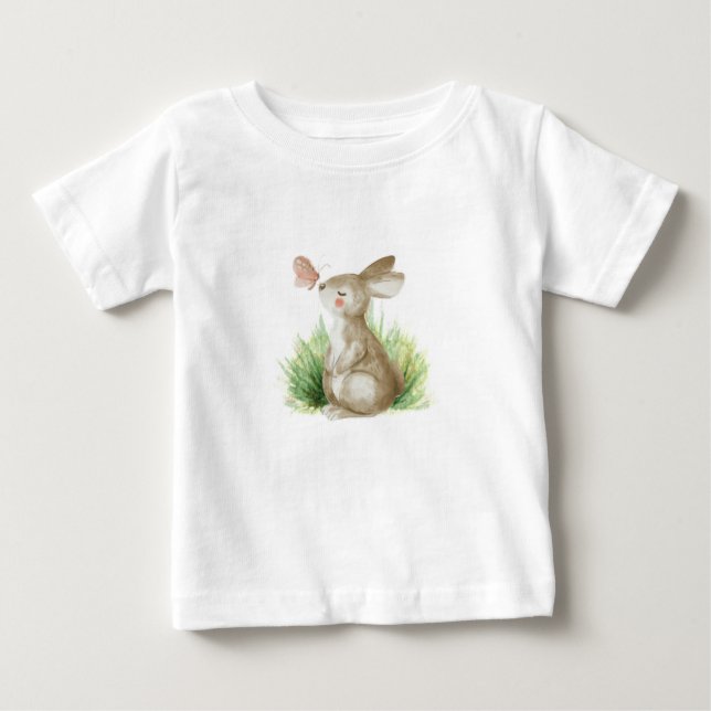Baby T - Shirt mit Hasen und Schmetterling. (Vorderseite)