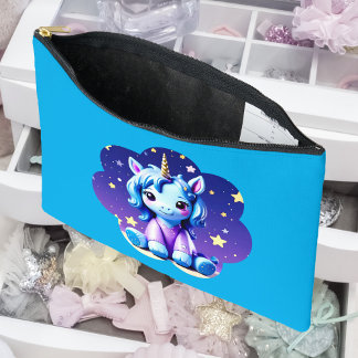 Baby Unicorn in PJ's Zubehörtasche