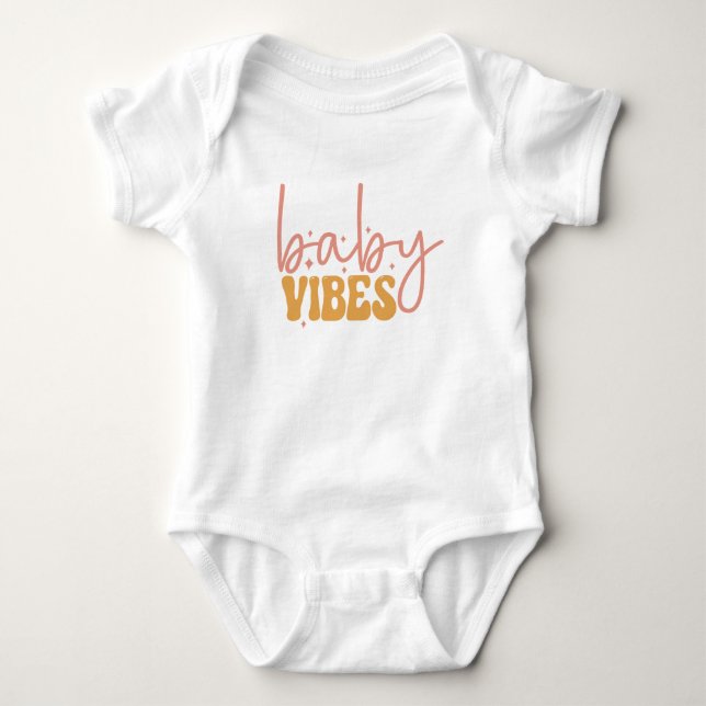 Baby Vibes Strampler (Vorderseite)