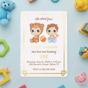Baby-Zwillinge erster Geburtstag Junge Bär Overall Folieneinladung