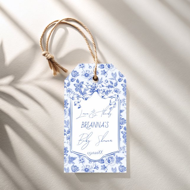 Babyblau-Toile-de-jouy-Sketch Babydusche Geschenkanhänger (Oh baby blue toile de jouy vintage bow ribbon sketch baby shower personalized gift tags)