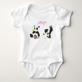 Babybodyanzug mit niedlichen Pandas Baby Strampler
