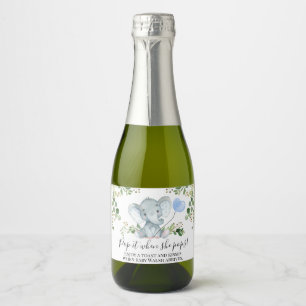 Babydusche mit glänzender Weinkarte
