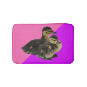 Babyenten auf rosa Himbeere und Lila Sorbet Badematte