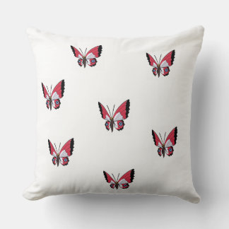Babykissen mit Schmetterling. Kissen