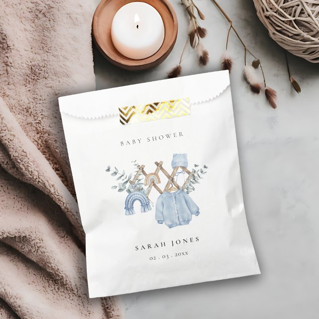 Babykleidung Essential Baby Dusche für niedliche B Geschenktütchen (Von Creator hochgeladen)