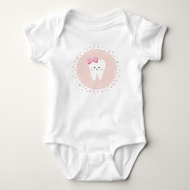 Babyoutfit von First Tooth Baby Strampler (Vorderseite)