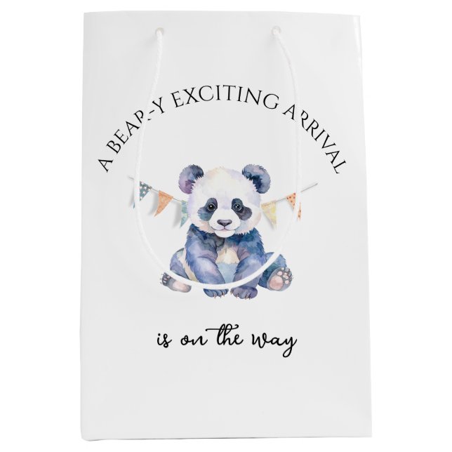 Babypanda in Aquarellfarben mit bunten Flaggen Mittlere Geschenktüte (Vorderseite)
