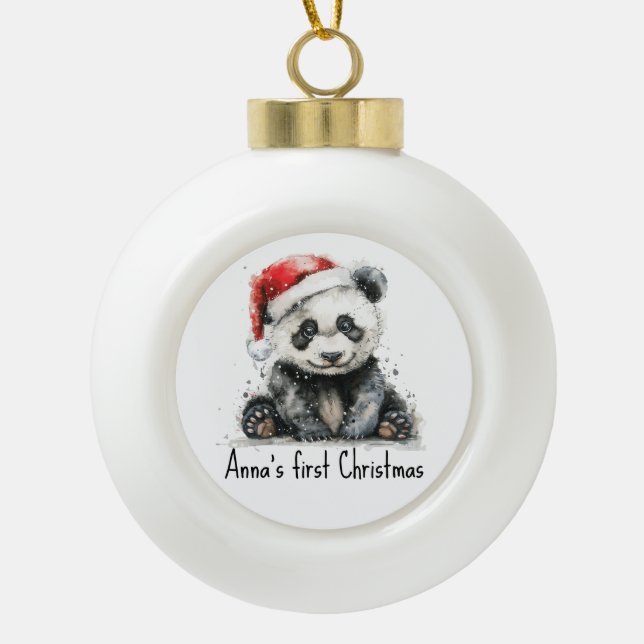 Babypanda mit Weihnachtsmütze, anpassbar Keramik Kugel-Ornament (Vorderseite)
