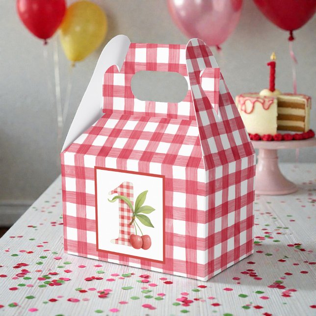 Baby's Cherry First Red Gingham Birthday Geschenkschachtel (Von Creator hochgeladen)