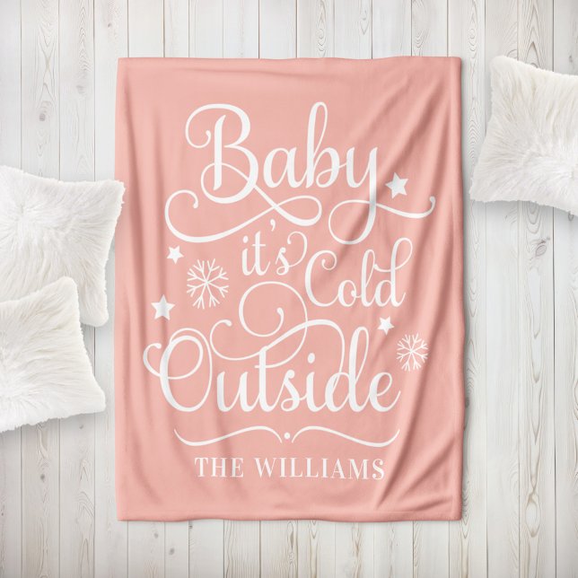 Baby's Cold Outdoor Blush Script Familienurlaub Fleecedecke (Von Creator hochgeladen)
