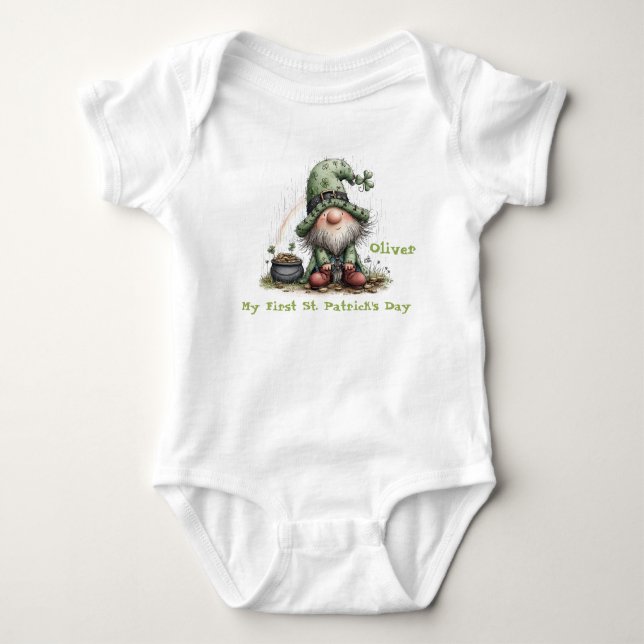 Baby's erstes St. Patrick's Day Gnom  Baby Strampler (Vorderseite)