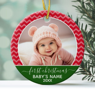 Babys erstes Weihnachten rote Chevrons und grünes  Ornament Aus Glas