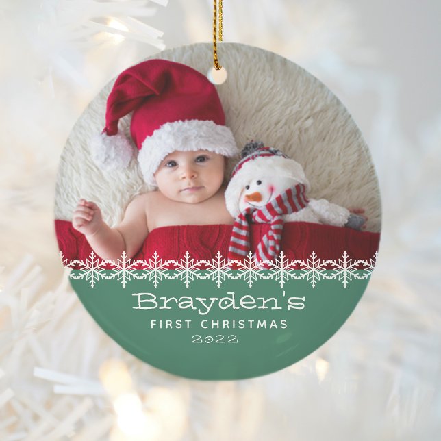 Baby's First Christmas 2023 Foto Green Keramik Ornament (Von Creator hochgeladen)