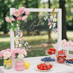 Babys sind süß nehmen eine Leckerei Berries & Blum Acrylschild