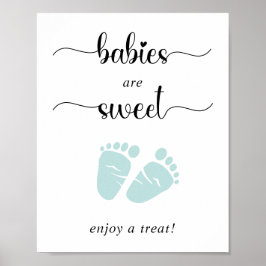 Babys sind süß und genießen eine Leckerei Minze Ba Poster