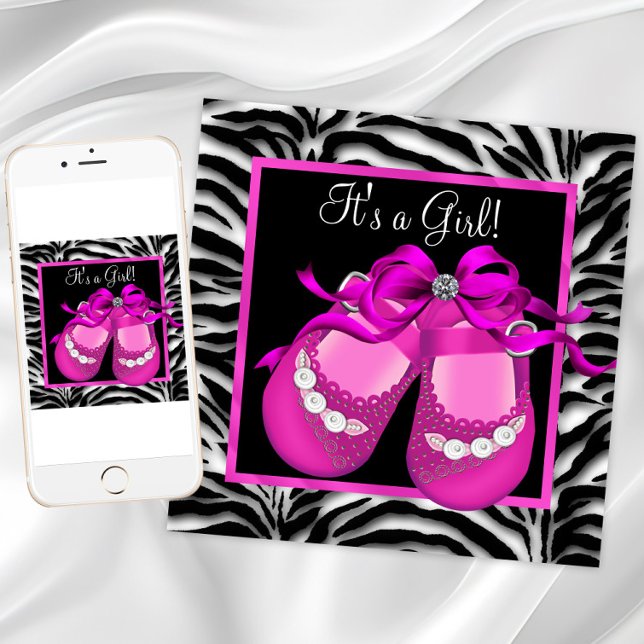 Babyschuhe Hot Pink Zebra Baby Girl Dusche Einladung (Hot pink baby shower invitation with cute baby shoes. Download and printed invitations available.)