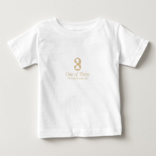 Babytop | Einer von drei Baby T-shirt (Vorderseite)