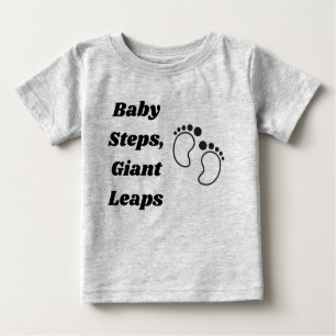 Babytreppen, Riesensprünge Baby T-shirt