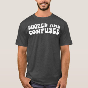 Bachelorett, verwirrt, getanzt und Verlobt T-Shirt