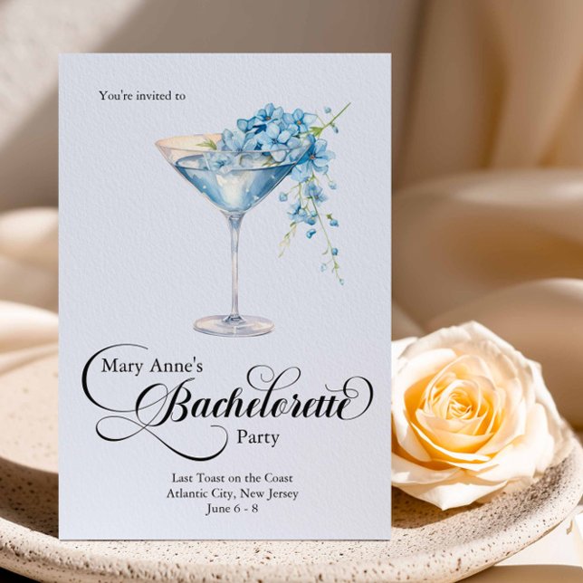 Bachelorette Blue Floral Cocktail Girl's Club Einladung (Von Creator hochgeladen)