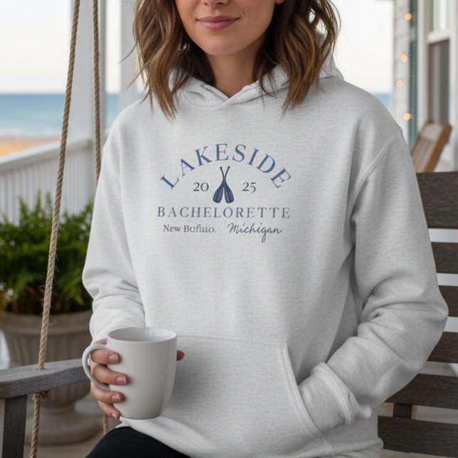 Bachelorette-Klassik Hoodie (Kick back at the lake with this coastal Classic Lake Bachelorette Girls Weekend Hoodie!)