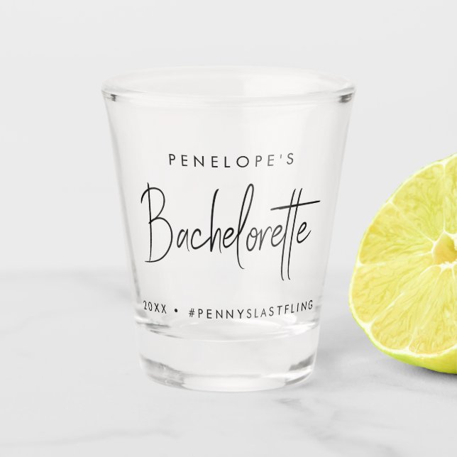 Bachelorette | Modernes Minimalistisches Drehbuch Schnapsglas (Vorderseite)