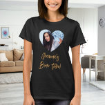 Bachelorette-Stamm der Foto T-Shirt<br><div class="desc">Personalisieren und ein Foto innerhalb des herzförmigen Rahmens. Für Brautpartys und Junggeselinnen-Abschiede.</div>