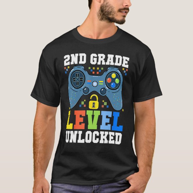 Back To School  2nd Grade Level Unlocked Gamer Boy T-Shirt (Vorderseite)