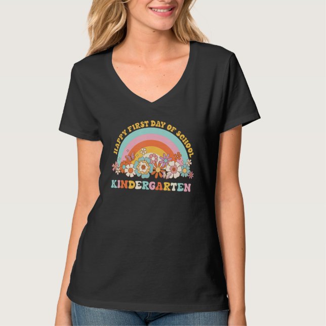 Back To School Kindergarten Retro Groovy Rainbow T T-Shirt (Vorderseite)