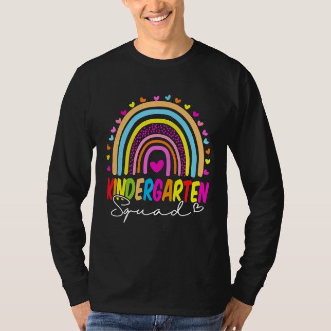 Back To School  Kindergarten Squad Rainbow Teacher T-Shirt (Vorderseite)